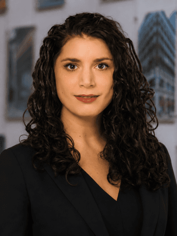 Portrait of attorney Samantha Leeds